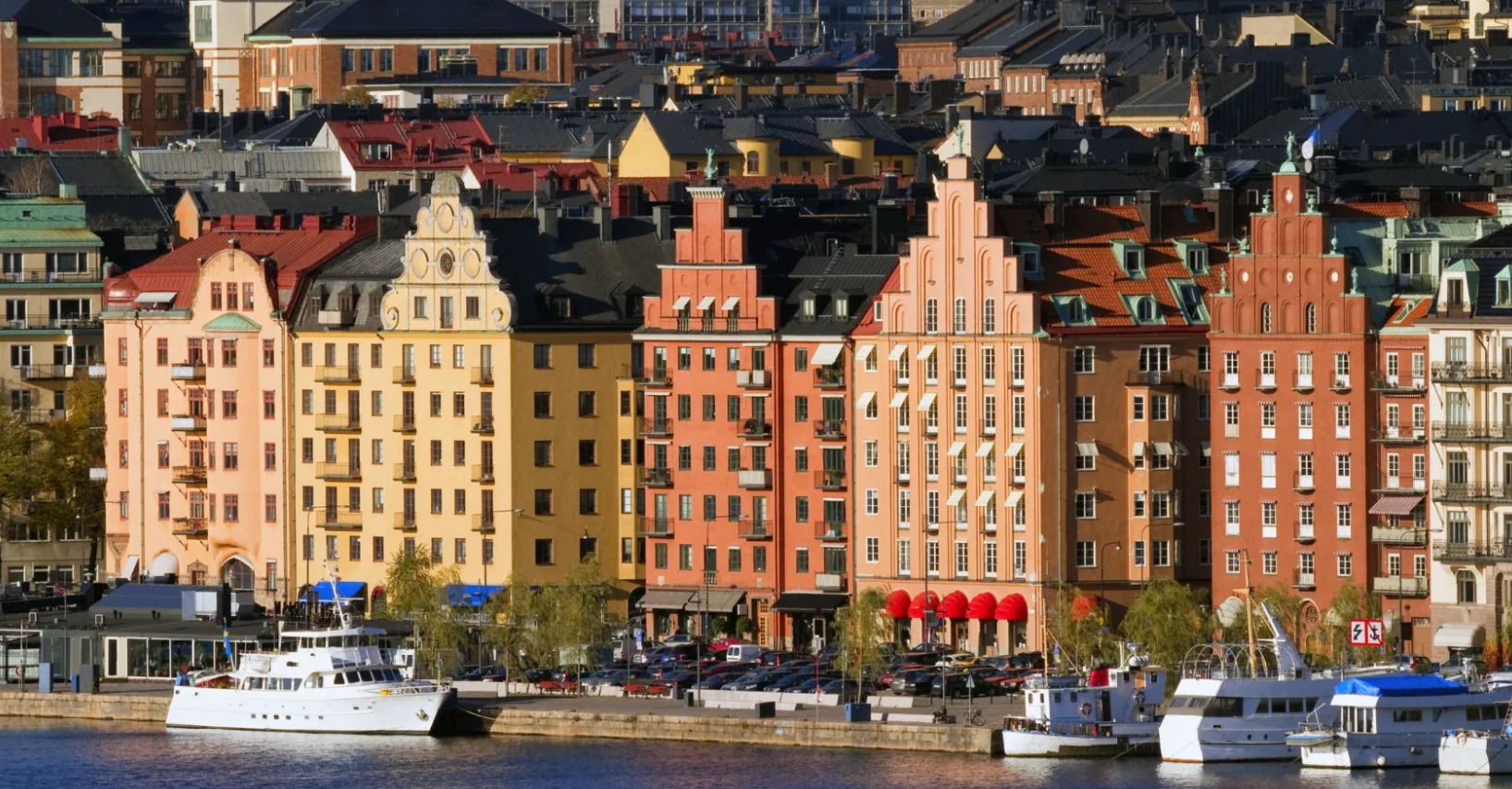 Kungsholmens fasader vid Mälaren