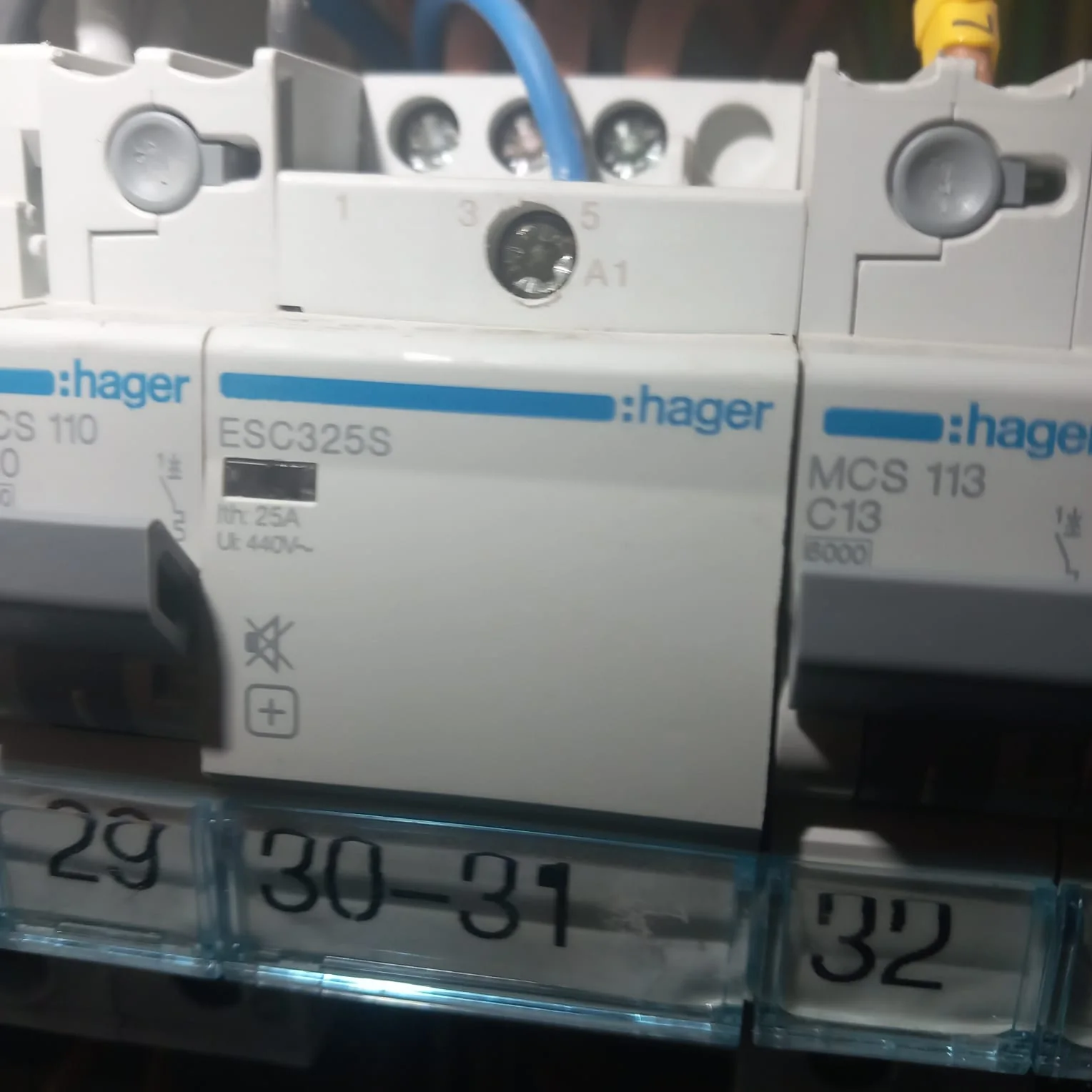 Automatsäkringar från Hager i närbild